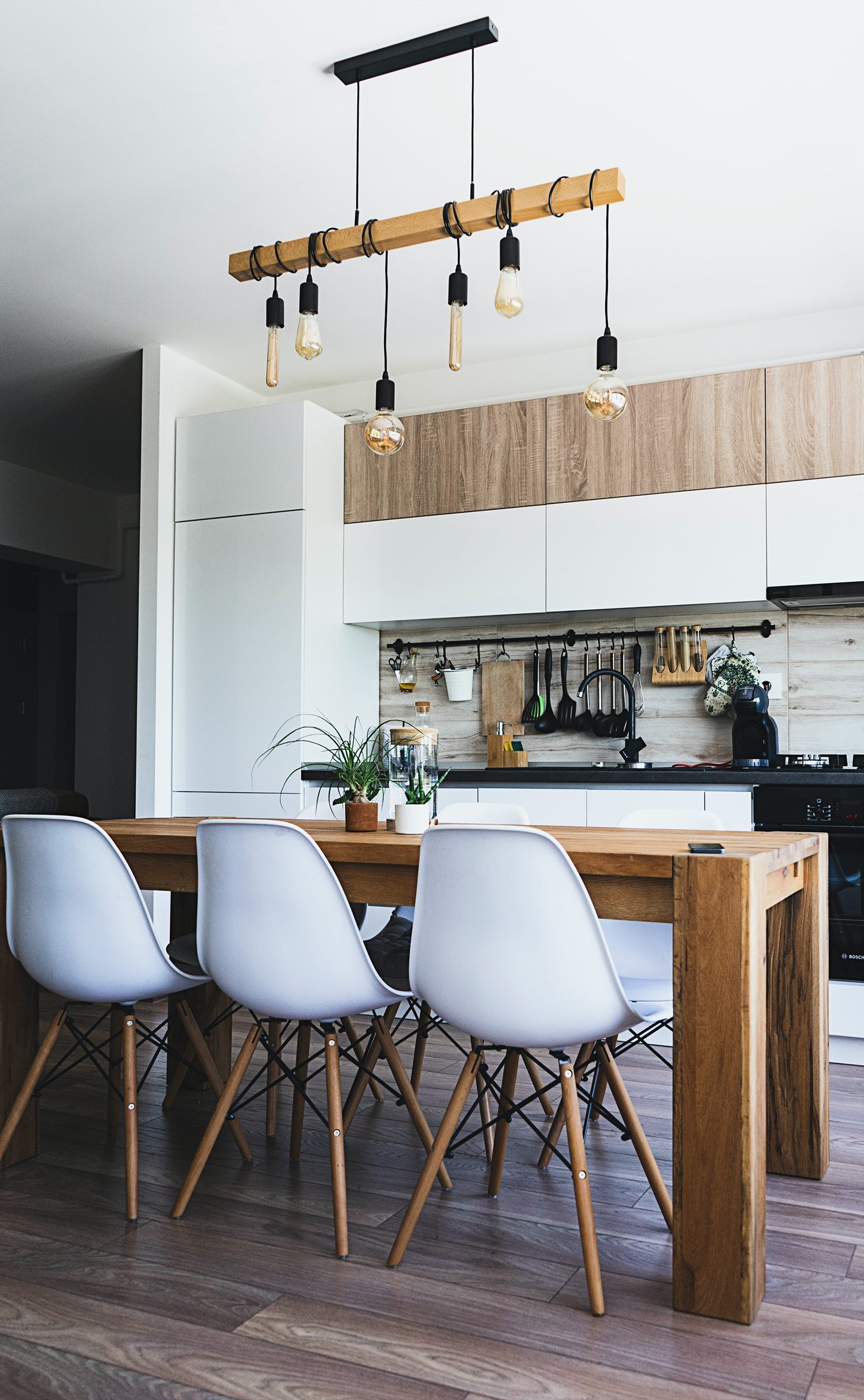 Kitchen and dining area of a contemporary home